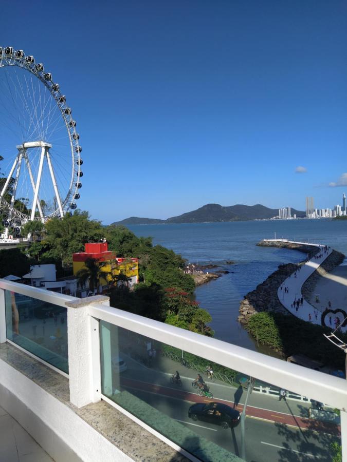 Um Com Piscina Frente Mar Apartamento Balneário Camboriú